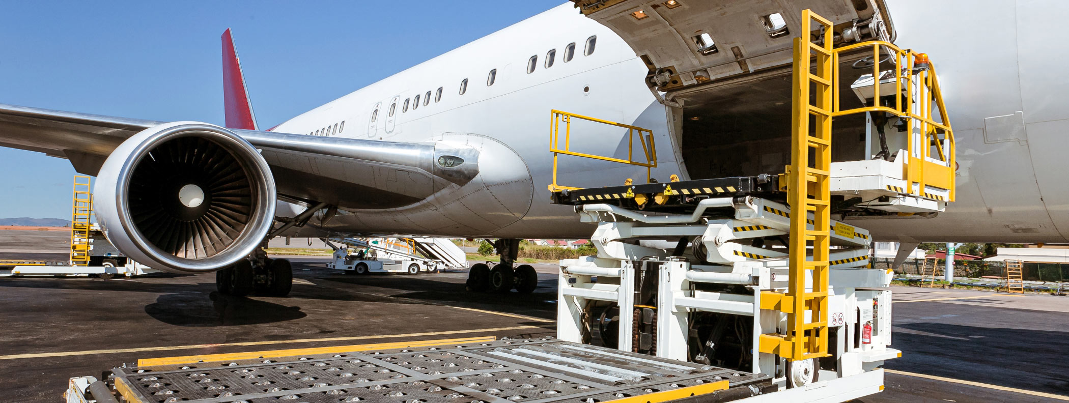 Air Cargo Pallet Buildup and Screening Operations